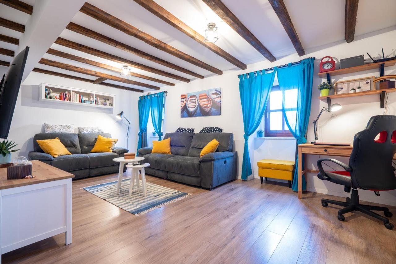 Holiday House Nova Stara Baška Eksteriør billede