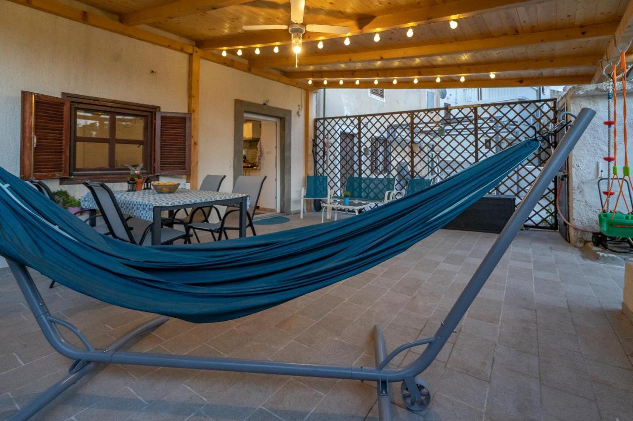 Holiday House Nova Stara Baška Eksteriør billede
