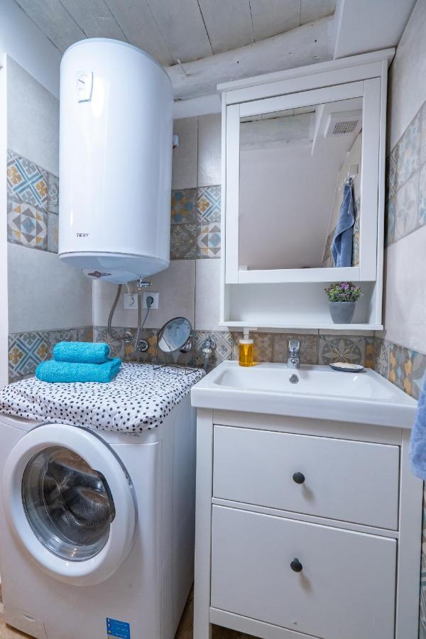 Holiday House Nova Stara Baška Eksteriør billede